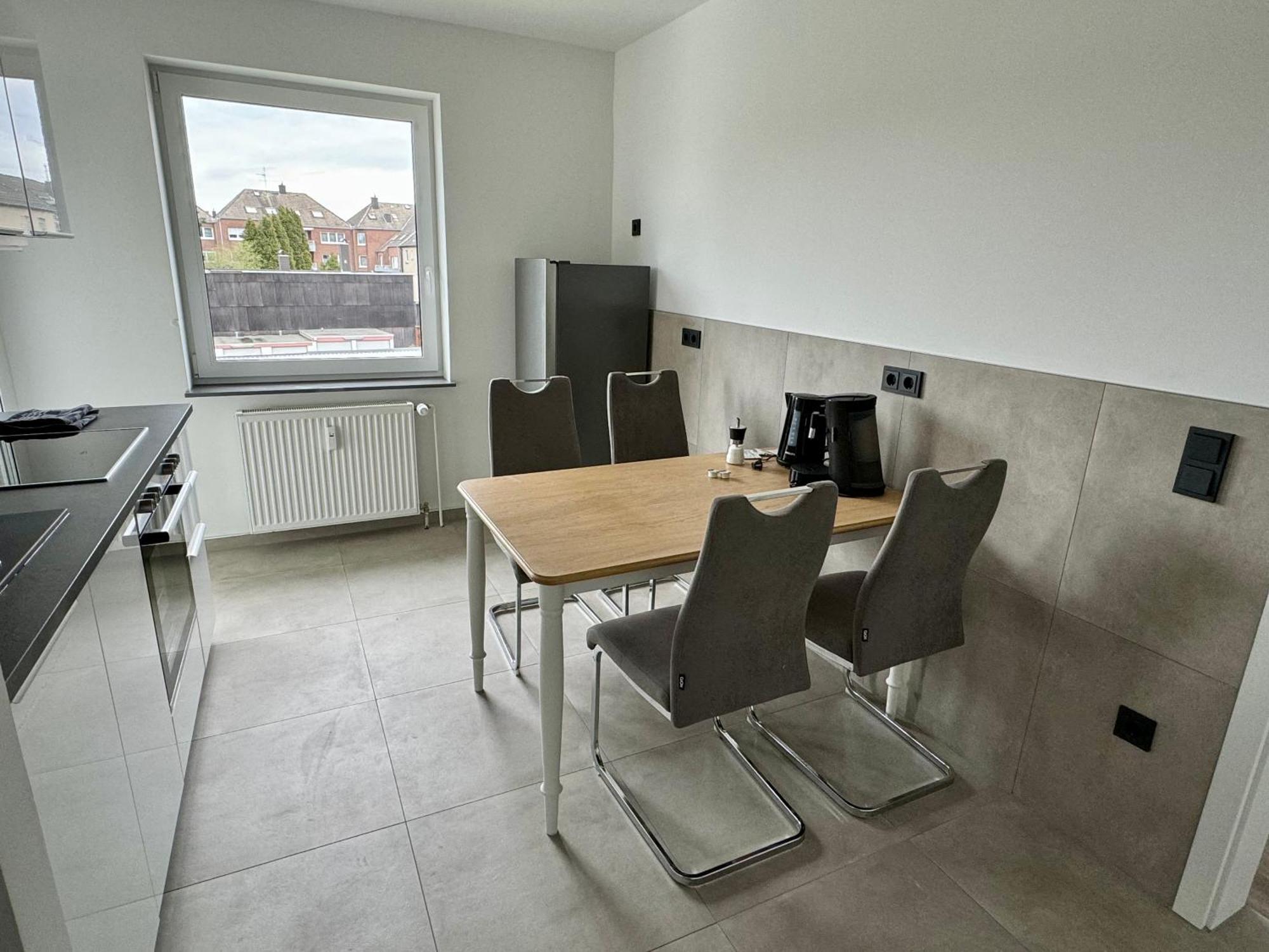 Aparts House - Balkon-Wifi-Kitchen Essen Exterior foto