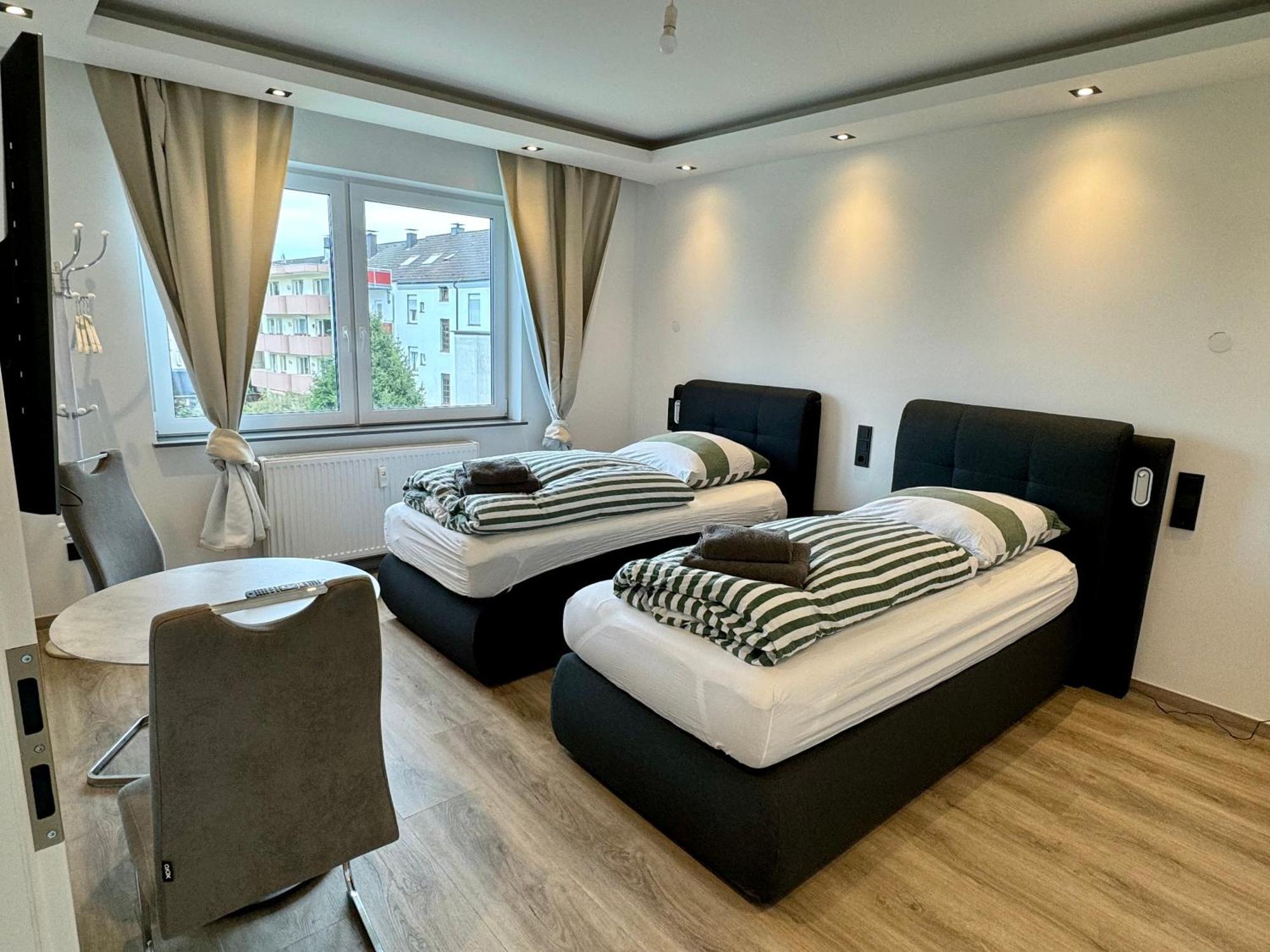 Aparts House - Balkon-Wifi-Kitchen Essen Exterior foto
