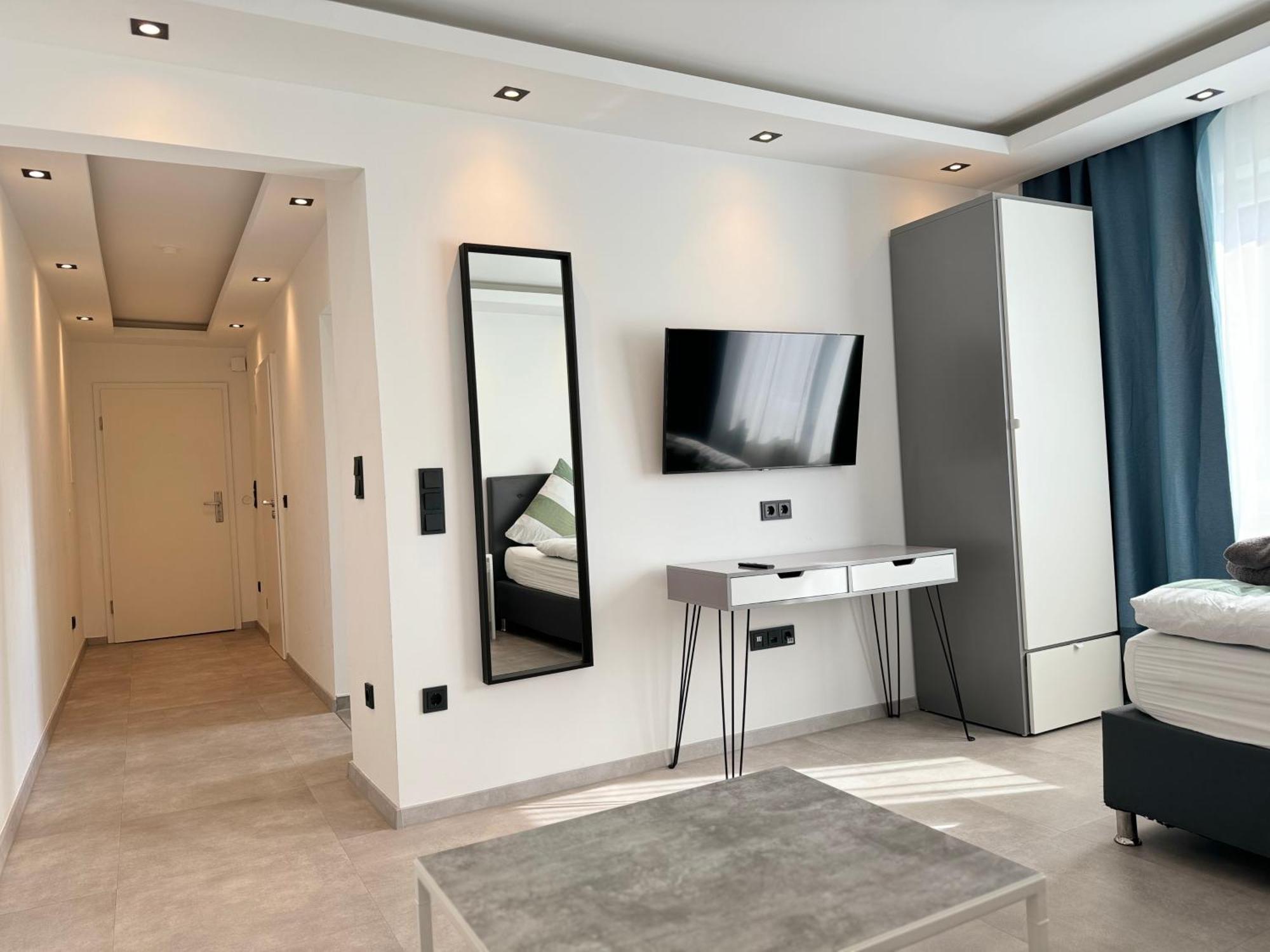Aparts House - Balkon-Wifi-Kitchen Essen Exterior foto