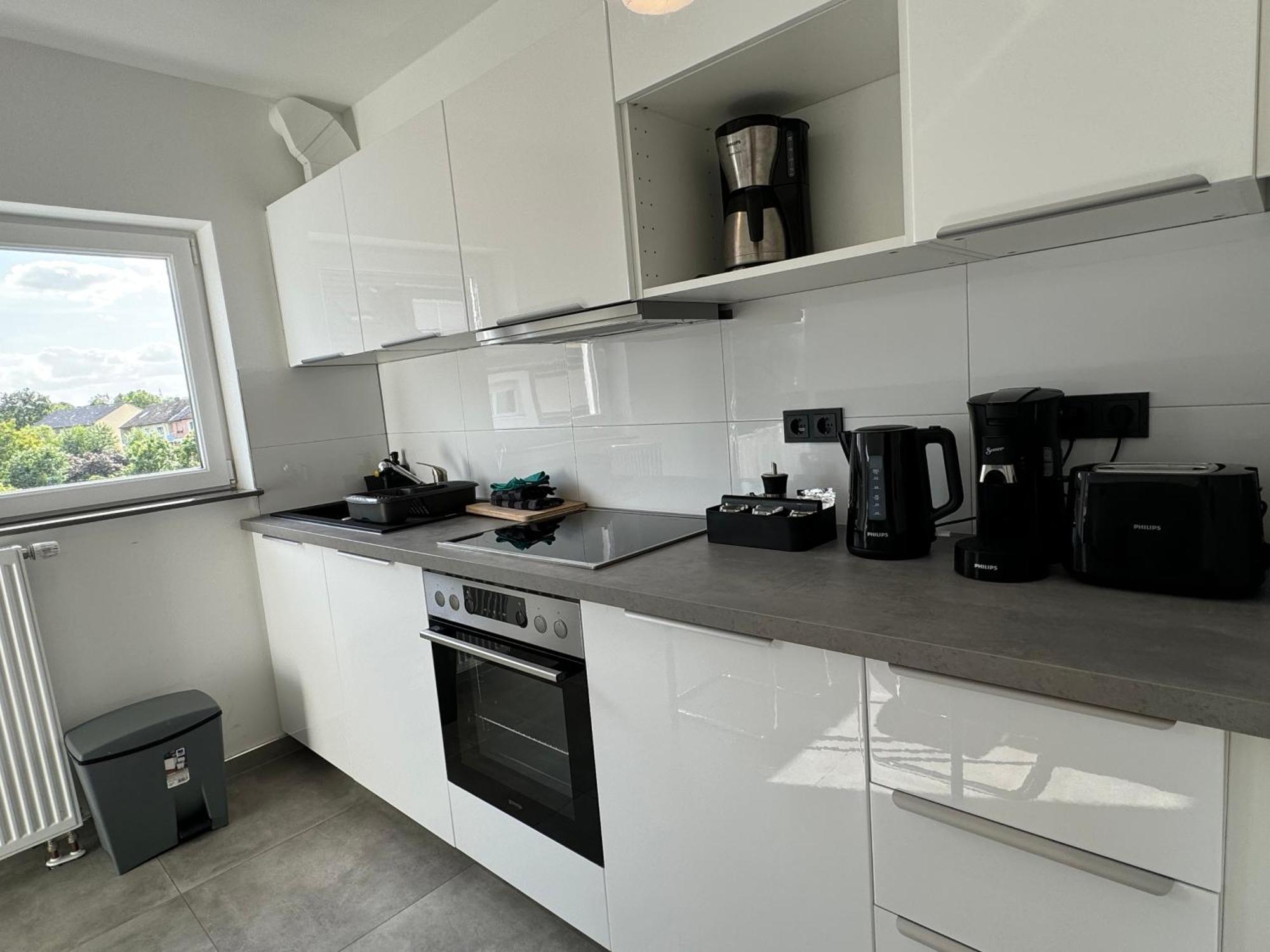 Aparts House - Balkon-Wifi-Kitchen Essen Exterior foto
